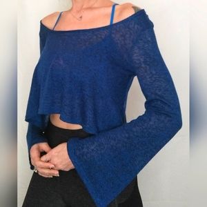 Mine Long Bell Sleeve knit crop top M